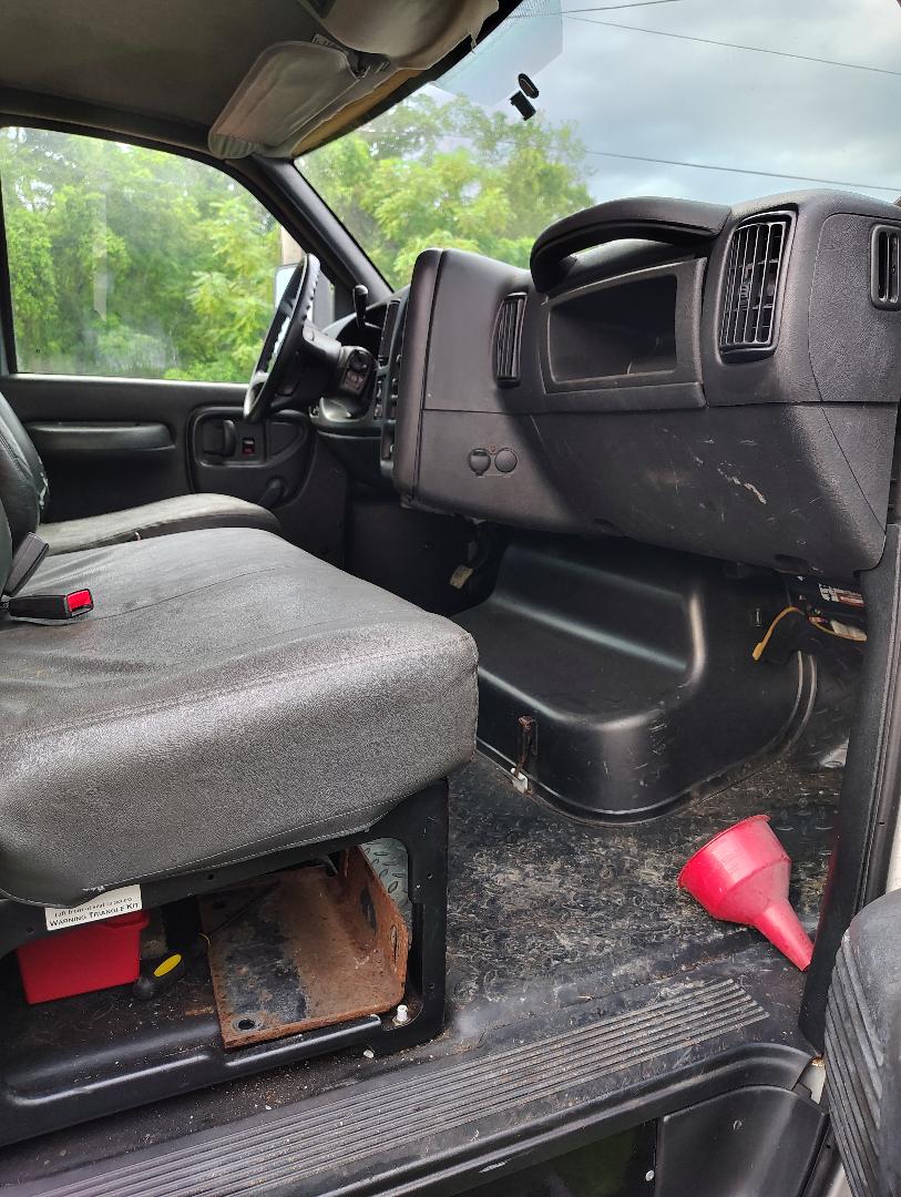 2005 GMC C5000 - Image 31